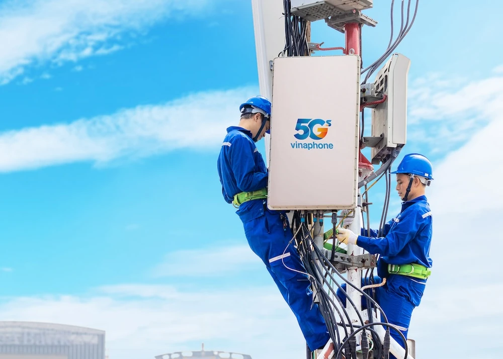 VinaPhone đang gấp rút xây dựng trạm phát sóng 5G ở nhiều tỉnh thành