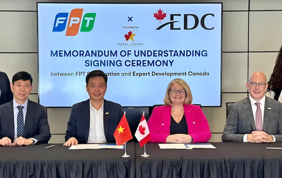 Export Development Canada và FPT vừa ký kết MOU