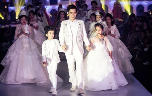 Hơn 300 người mẫu “nhí” tham gia Tuần lễ Thời trang trẻ em quốc tế Việt Nam 2019