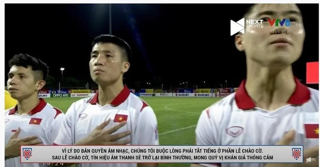 Quốc ca bị tắt tiếng trên một kênh online tiếp sóng trận bóng đá Việt Nam - Lào, vì sao?