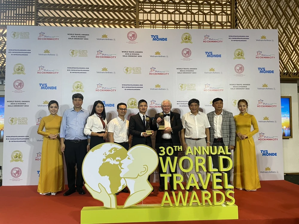 3 giải thưởng du lịch hàng đầu châu Á năm 2023 đã trao cho Hà Nội