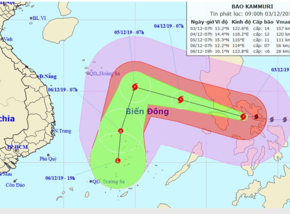 北冕颱風準備進入東海