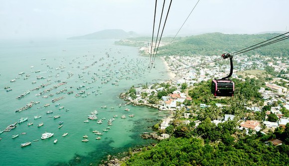 富國島的香嶼纜車是世界上最長的跨海纜車，吸引眾多遊客來觀光。