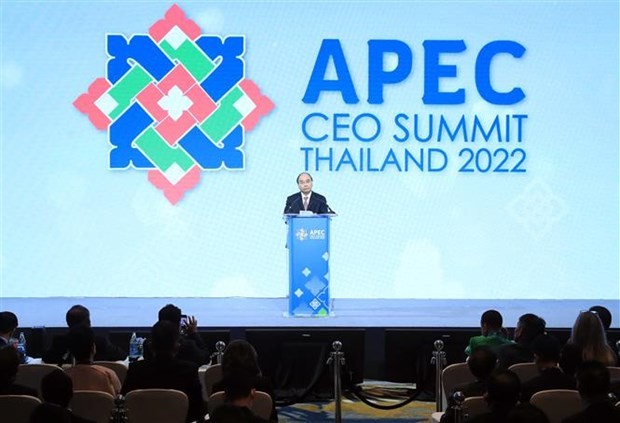 國家主席阮春福在2022年亞太經合組織工商峰會上發表講話。