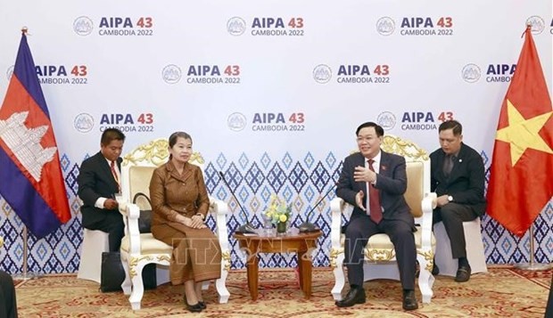 國會主席王廷惠會見柬埔寨副首相梅森安。