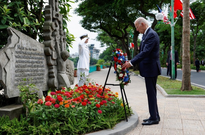 美国总统拜登结束对越南国事访问