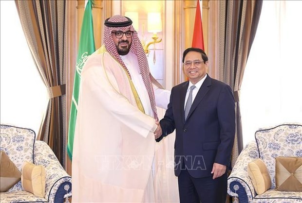 政府总理范明政会见了沙特阿拉伯沙特阿拉伯经济和规划大臣费萨尔·易卜拉欣。图自越通社