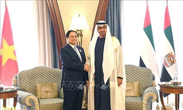 政府总理范明政会见阿联酋总统谢赫·哈利法·本·扎耶德·阿勒纳哈扬。图自越通社