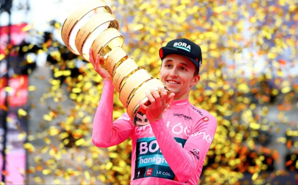 Jai Hindley vô địch Giro d’Italia 2022