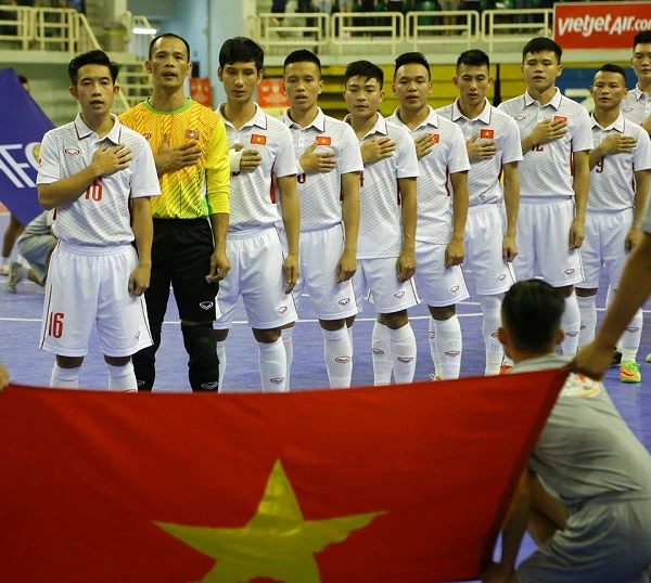 Đội tuyển futsal Việt Nam (ảnh: BẠCH DƯƠNG)