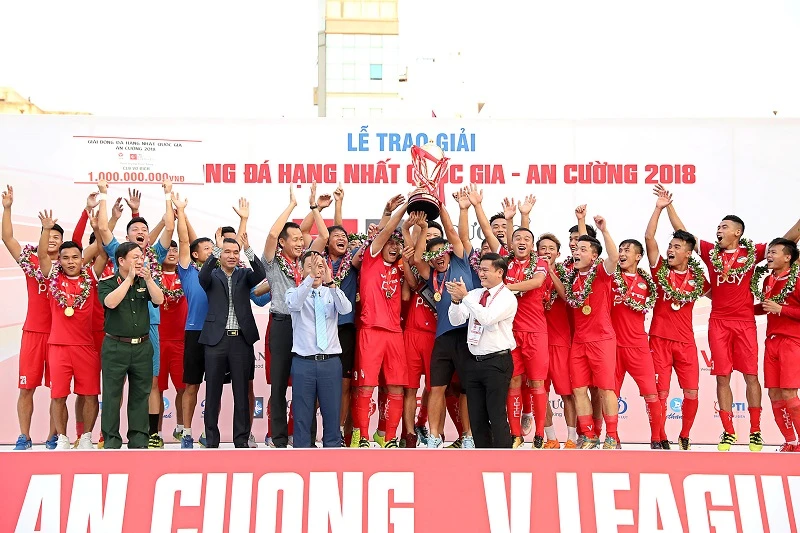 Đội Viettel lần đầu ghi tên ở V-League. Ảnh: MINH HOÀNG