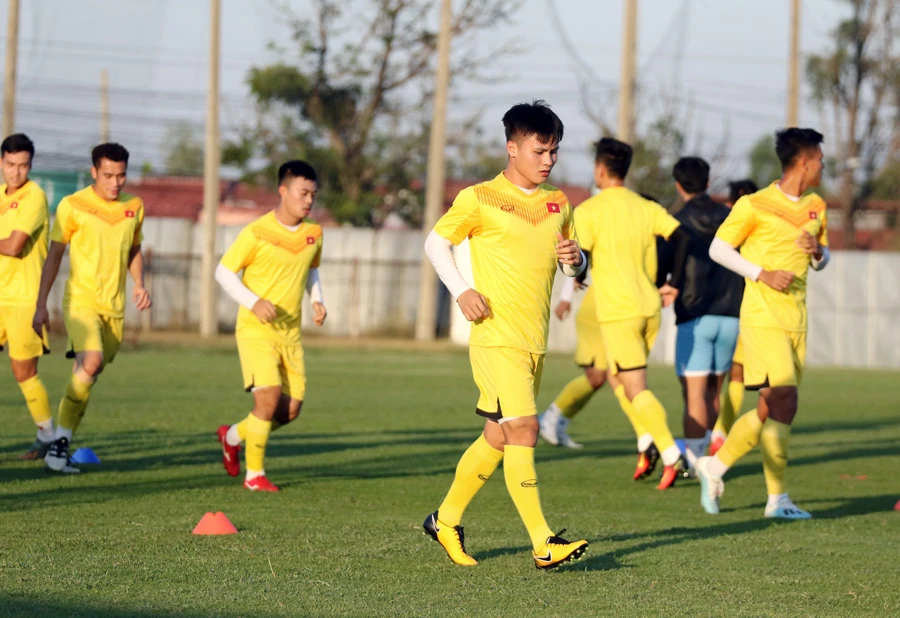 U23 Việt Nam trên sân tập chiều 7-1. Ảnh: Đoàn Nhật