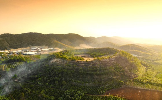 Bang Mo Volcano, a dormant volcano in Ea T’Ling Town in Cu Jut District in Dak Nong Province. (Photo: SGGP)