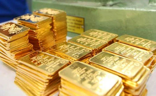 Vàng SJC đang cao hơn thế giới 8,6 triệu đồng/lượng