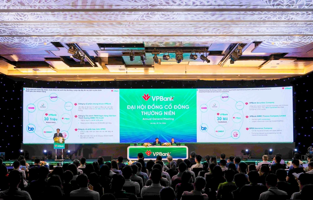 VPBank đặt mục tiêu lợi nhuận hợp nhất trước thuế năm 2024 tăng 114% so với năm 2023, tương đương 23.165 tỷ đồng. 