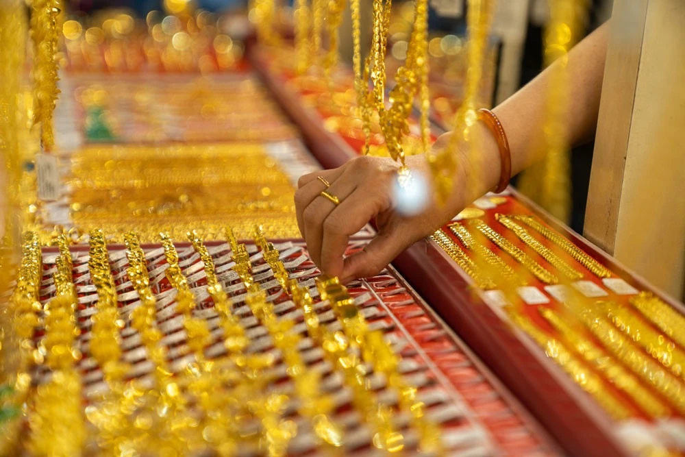 Giá vàng nhẫn sắp ngang bằng giá vàng miếng SJC