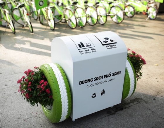 Bridgestone donates 100 smart trash bins to city