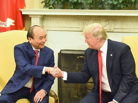 Prime Minister Nguyen Xuan Phuc and US President Donald Trump at a meeting in White House on May 31. (Photo: VNA)