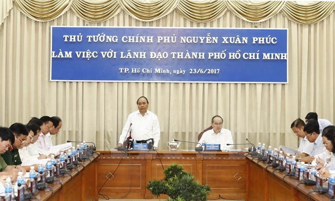 Prime Minister Nguyen Xuan Phuc speaks at a working session with HCM City’s key leaders on June 23 (Source: VNA)