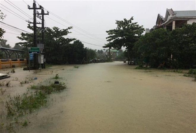 Flood in central Thua Thien-Hue province (Photo VNA)
