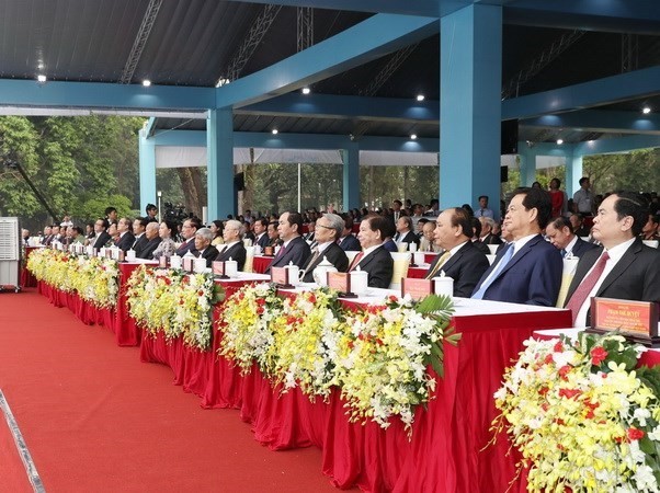Incumbent and former leaders, and other delegates at the ceremony to mark the 50th anniversary of the General Offensive in the spring of 1968. (Source: VNA)
