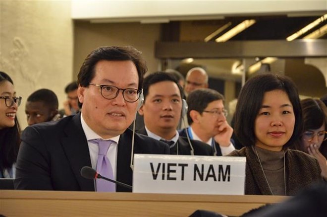 Vietnamese Ambassador Duong Chi Dung at the 37th session of the UN Human Rights Council (Source: VNA)