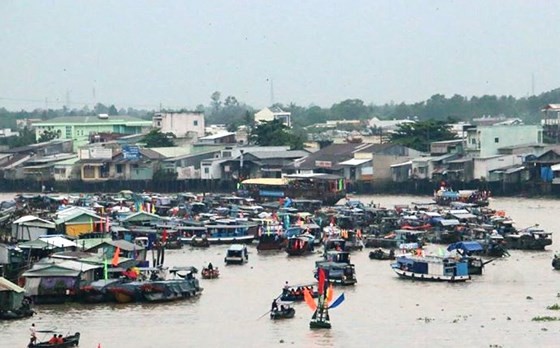Cai Rang Floating Market 