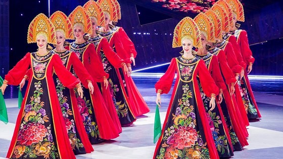 Russian popular dance theater, Gzhel performs in HCMC