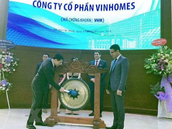The ceremony marking the IPO of the real estate firm Vinhomes in May 2018 (Photo: VNA)