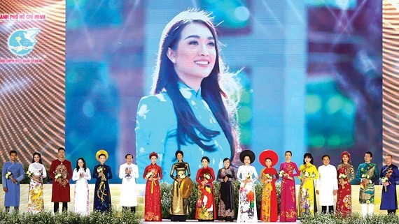 2019 Ho Chi Minh City Ao Dai Festival opens