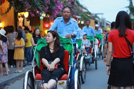 Chinese visitors in Vietnam drop for 4 months consecutively