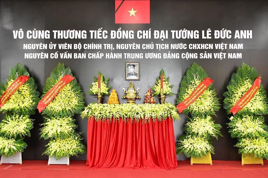 A State funeral for former State President Le Duc Anh is held on May 3 at the National Funeral Hall, No.5 Tran Thanh Tong, Hanoi.