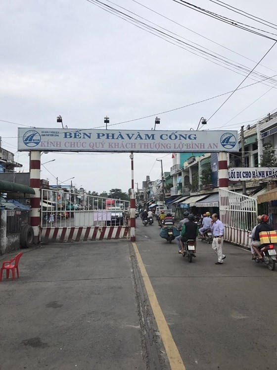 Vam Cong ferry terminal closed after 100 years in operation