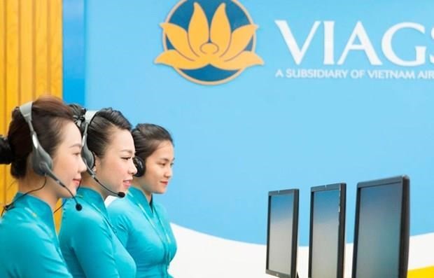 The telephone check-in service of the national flag carrier Vietnam Airlines will be applicable for passengers of domestic flights from Hanoi, starting on September 15 (Photo: VNA)