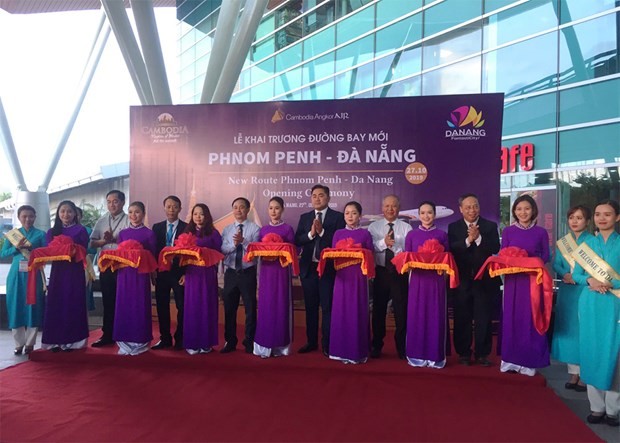 At the opening ceremony for the Phnom Penh - Da Nang route on October 28 (Photo: danangfantasticity.com)