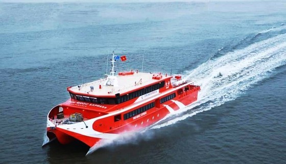 High-speed boat linking Can Tho, Con Dao launched