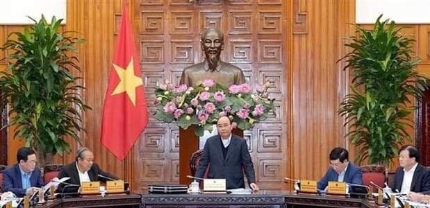Prime Minister Nguyen Xuan Phuc speaks at the meeting. (Photo: VNA)
