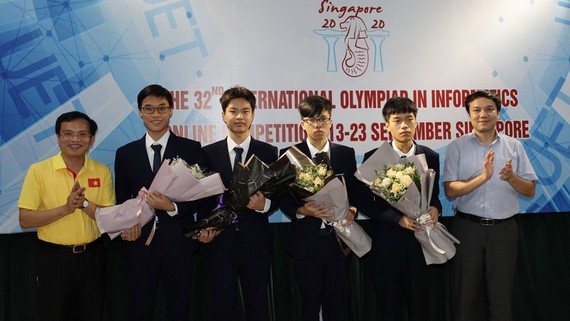 Vietnamese team at the 32nd International Olympiad in Informatics (IOI 2020)