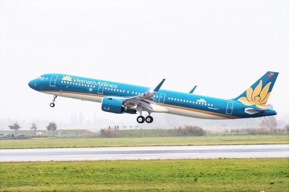 Vietnam Airlines plans to resume flights on four domestic routes