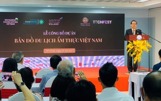 At the announcement ceremony of the Vietnam Food Travel Map project  (Photo: SGGP)