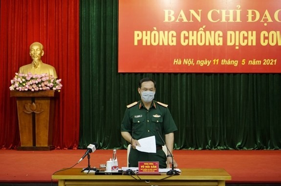 Deputy Minister of Defence Lieut. Gen. Vu Hai San speaks at the meeting. (Photo: qdnd.vn)
