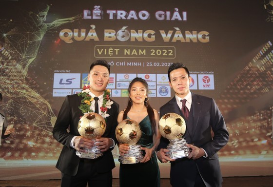 Footballers Ho Van Y (L), Huynh Nhu (C) and Van Quyet (Photo: SGGP)