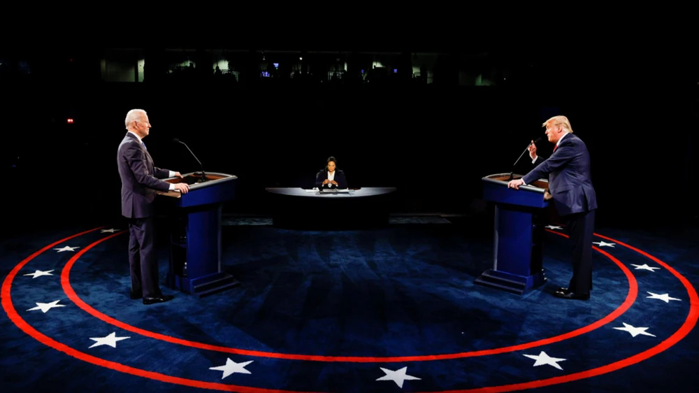 Cuộc tranh luận cuối cùng giữa đương kim Tổng thống Mỹ Donal Trump và ứng viên Joe Binden. Ảnh: REUTERS