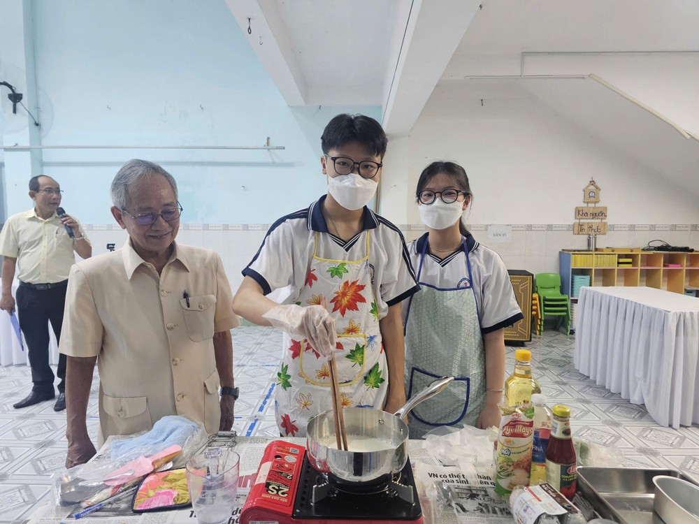 文朗学校庆祝教师节盛会