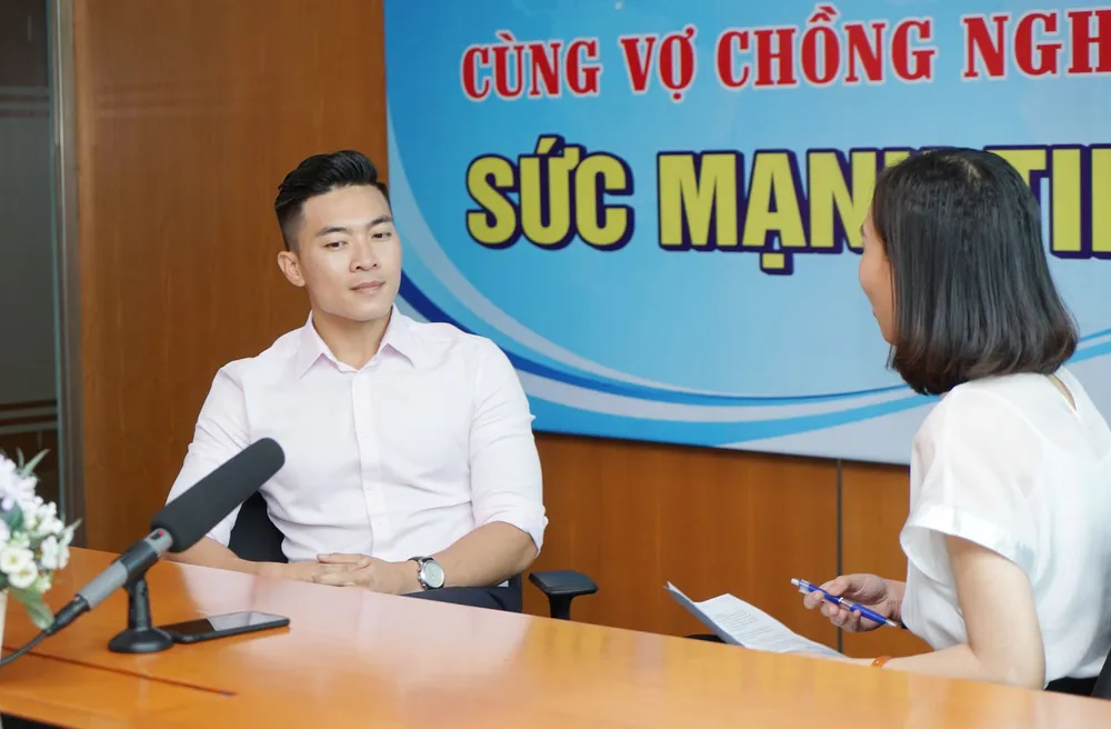 Giao lưu trực tuyến với nghệ sĩ Giang Quốc Cơ và người bạn đời MC Hồng Phượng ảnh 29