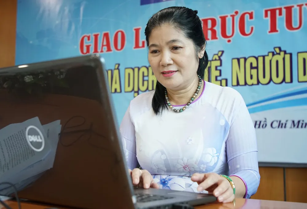 Giao lưu trực tuyến về việc điều chỉnh giá dịch vụ y tế  ảnh 65