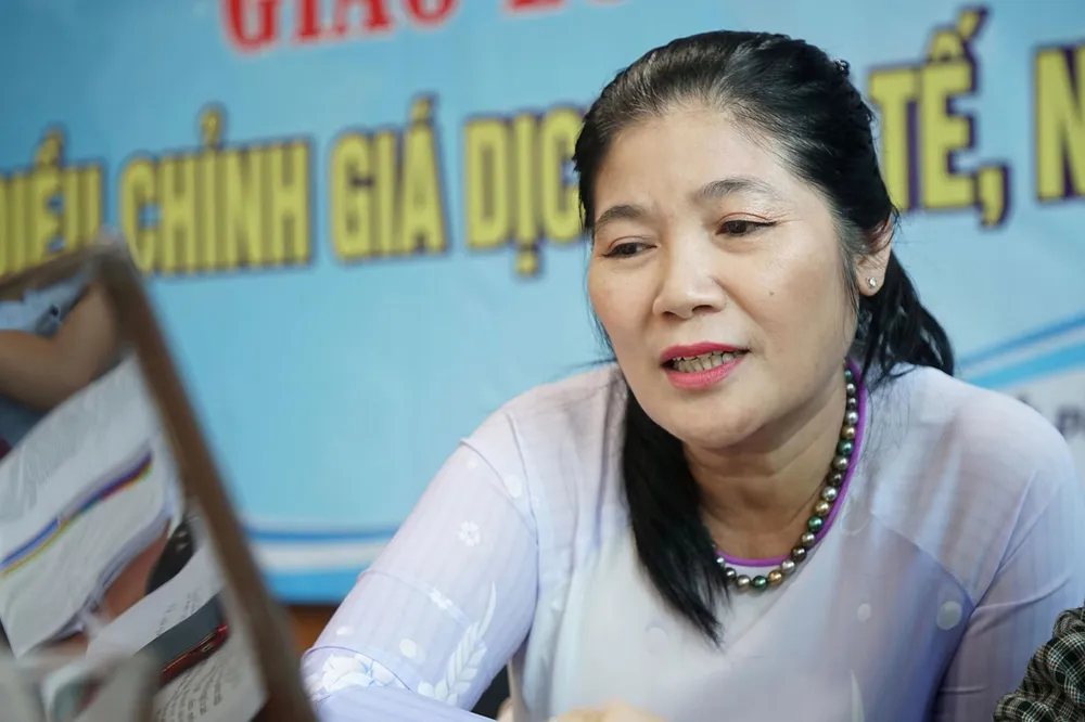 Giao lưu trực tuyến về việc điều chỉnh giá dịch vụ y tế  ảnh 25