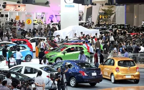 Tại thị trường ôtô Việt Nam hiện nay, xe mang các thương hiệu Toyota,Ford hay Honda... đang chiếm thị phần áp đảo. Hầu hết hãng xe này đềuđang có ít nhất 1 nhà máy sản xuất đặt tại Thái Lan hoặc Indonesia, hoặccả 2. Tại thị trường ôtô Việt Nam hiện nay, xe mang các thương hiệu Toyota,Ford hay Honda... đang chiếm thị phần áp đảo. Hầu hết hãng xe này đềuđang có ít nhất 1 nhà máy sản xuất đặt tại Thái Lan hoặc Indonesia, hoặccả 2.