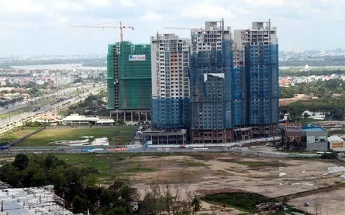 Phó thủ tướng Hoàng Trung Hải cho rằng, nếu mở rộng ra nhiều đối tượng vay gói 30.000 tỷ đồng sẽ không đạt mục tiêu và khó kiểm soát. Phó thủ tướng Hoàng Trung Hải cho rằng, nếu mở rộng ra nhiều đối tượng vay gói 30.000 tỷ đồng sẽ không đạt mục tiêu và khó kiểm soát.