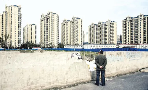 Giá nhà ở các thành phố hàng đầu Trung Quốc tăng gần 43% trong năm qua. Giá nhà ở các thành phố hàng đầu Trung Quốc tăng gần 43% trong năm qua.